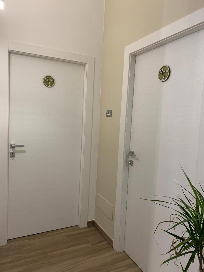 B&B Piano Romano -Con Parcheggio Privato Gratuito- Foggia Exterior photo