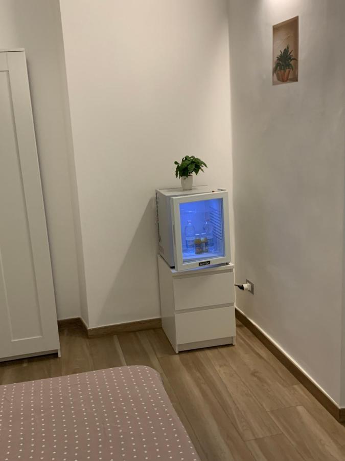 B&B Piano Romano -Con Parcheggio Privato Gratuito- Foggia Exterior photo