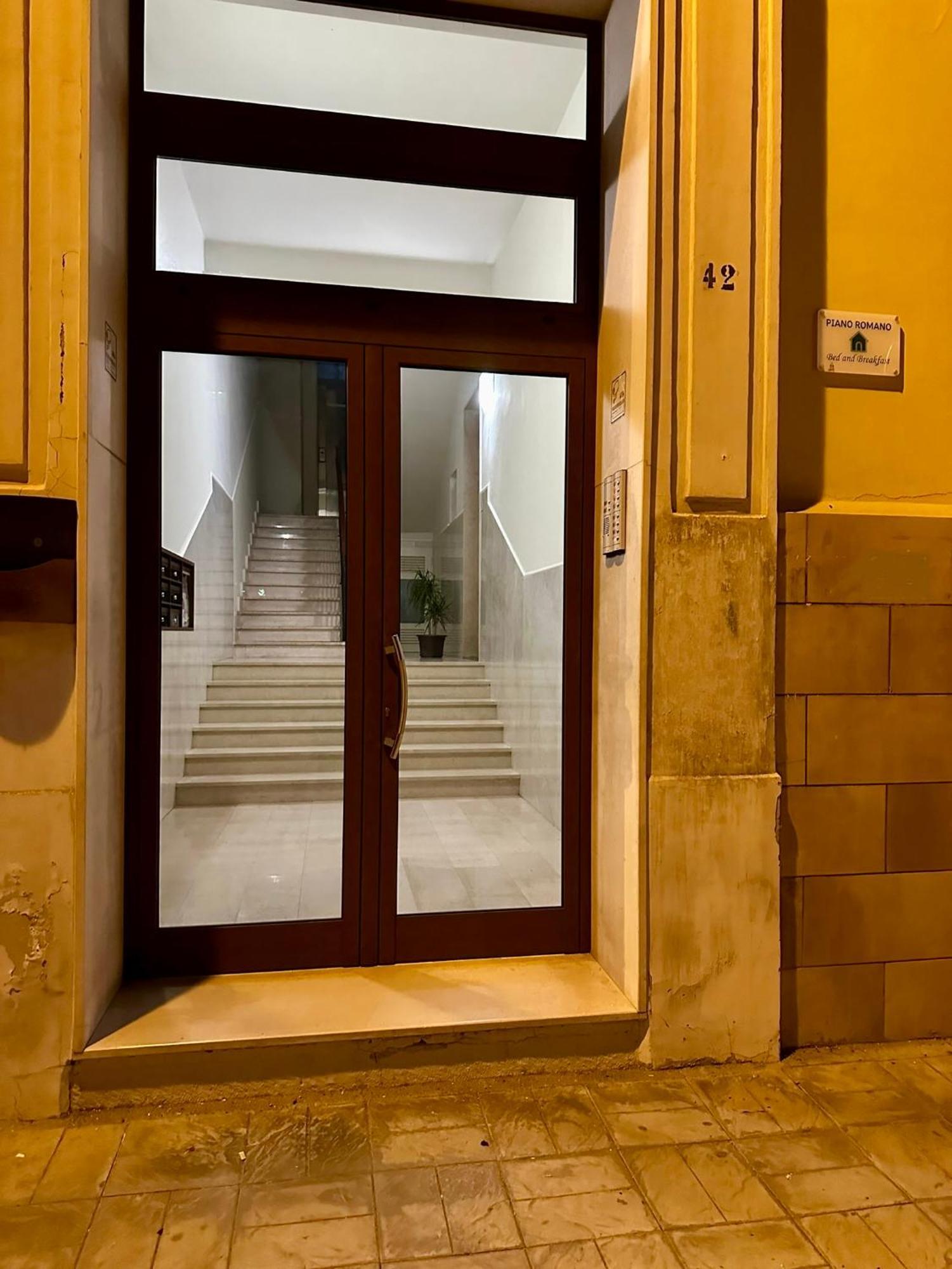 B&B Piano Romano -Con Parcheggio Privato Gratuito- Foggia Exterior photo